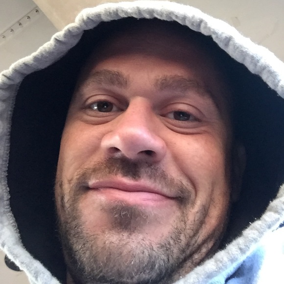 Meet your Posher, Rob
