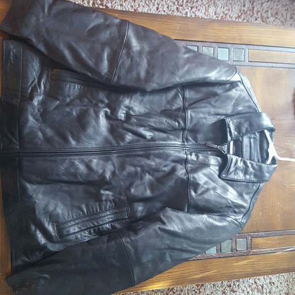 Liz claiborne mens leather lambskin jacket