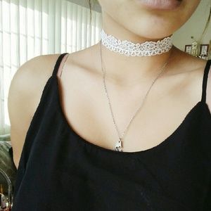 Thick White Lace Choker