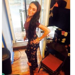 Meet your Posher, Sharon