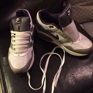 Nike Air Max size 7
