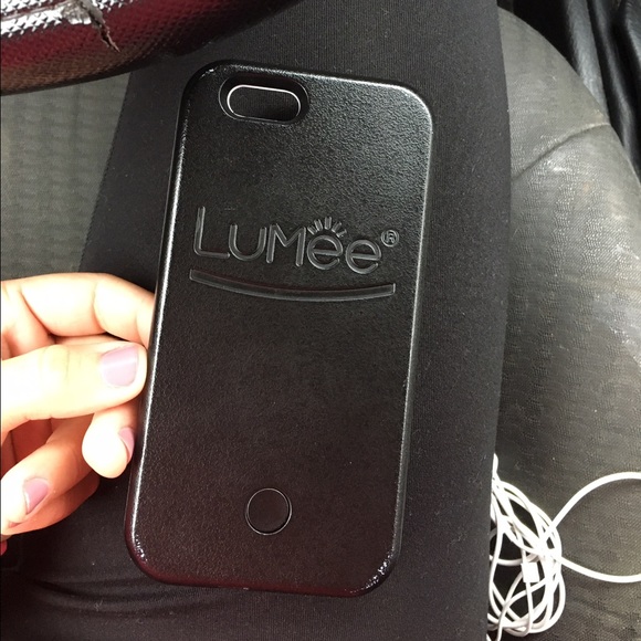 Lumee selfie lightup case