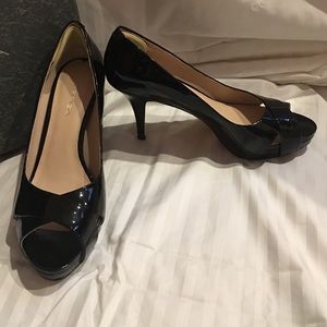 Via Spiga black patent leather heels ❤️