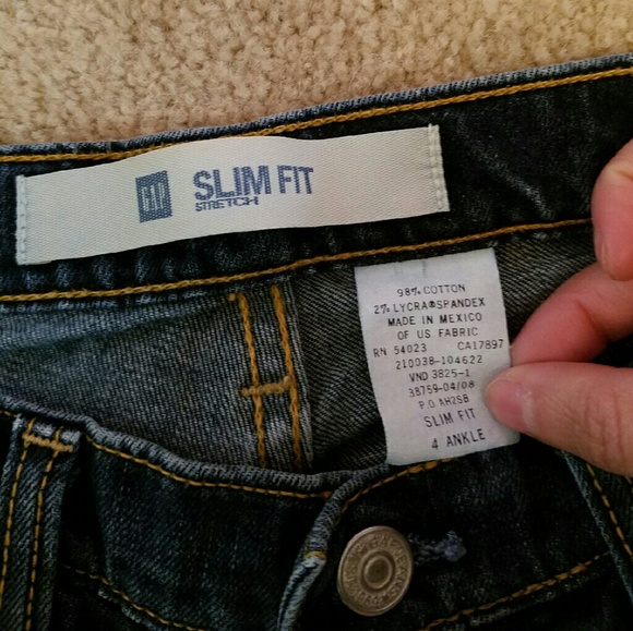 Gap Jeans - Picture 3 of 3