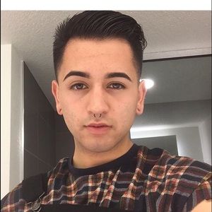 Meet your Posher, Sal