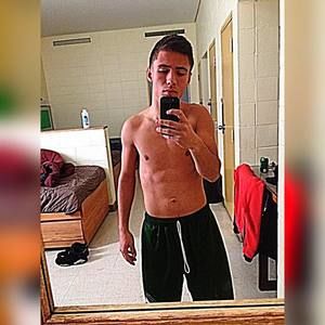 Meet your Posher, Eli