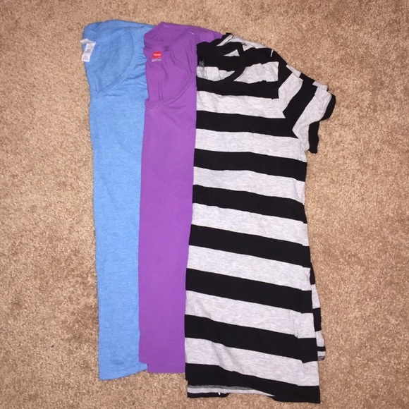 Set of 3 T-shirts different brands.