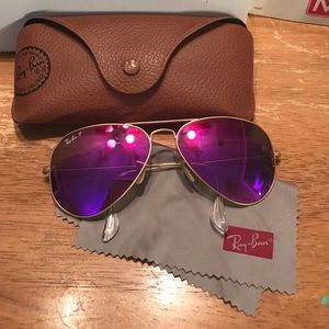 Pink Ray-Ban aviators