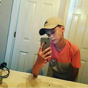 Meet your Posher, Juanito