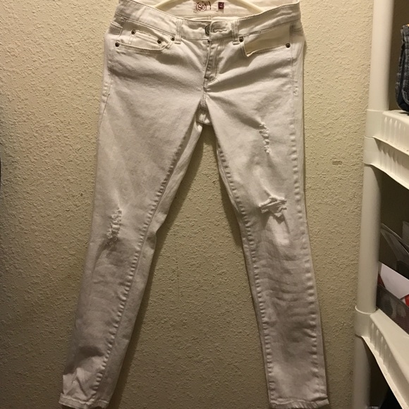 SO Juniors white ripped skinny jeans