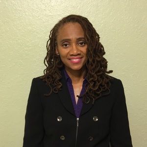 Meet your Posher, Stefanie