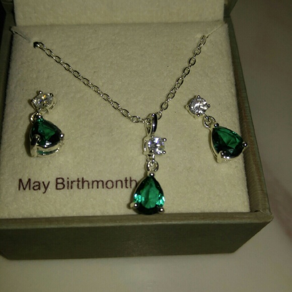 Necklace and earrings
