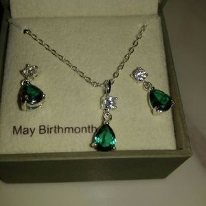 Necklace and earrings