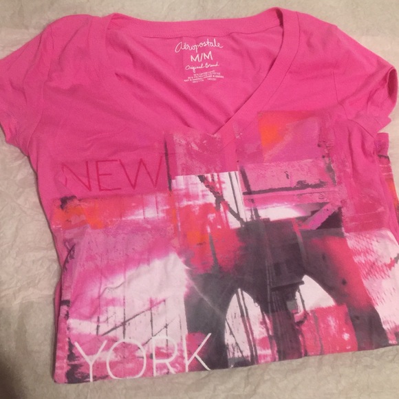 Aeropostale pink New York v neck