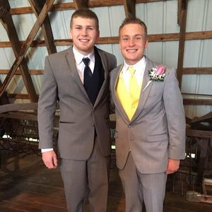 Meet your Posher, Isaac