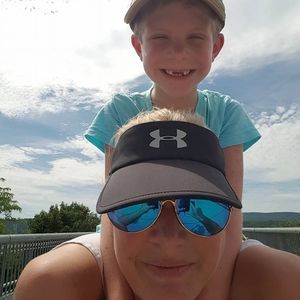 Meet your Posher, Janet