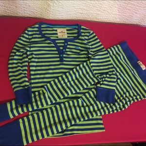 ☃️Hollister PJ Set☃️ Price Drop