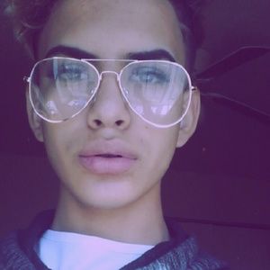 Meet your Posher, Erick