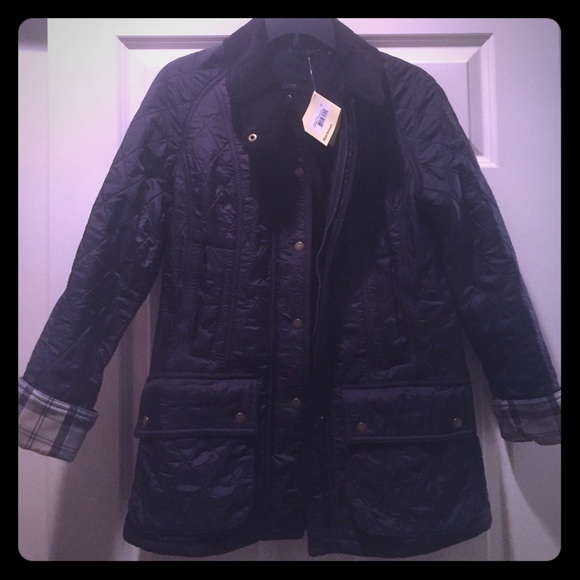 Barbour "Beadnell" Quilted Jacket, Navy