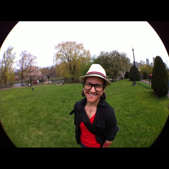 Meet your Posher, Elisiane - Picture 2 of 7