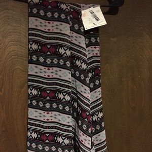 LuLaRoe Lola Medium Skirt