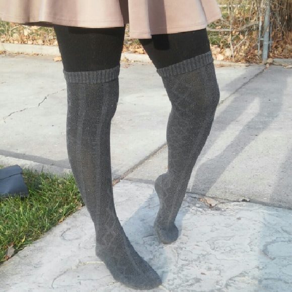 NEARLYNEW SWEATER TIGHTS GREY THIGH HIGH SOCK LOOK