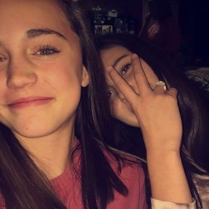 Meet your Posher, Jenna