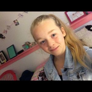 Meet your Posher, Ellen