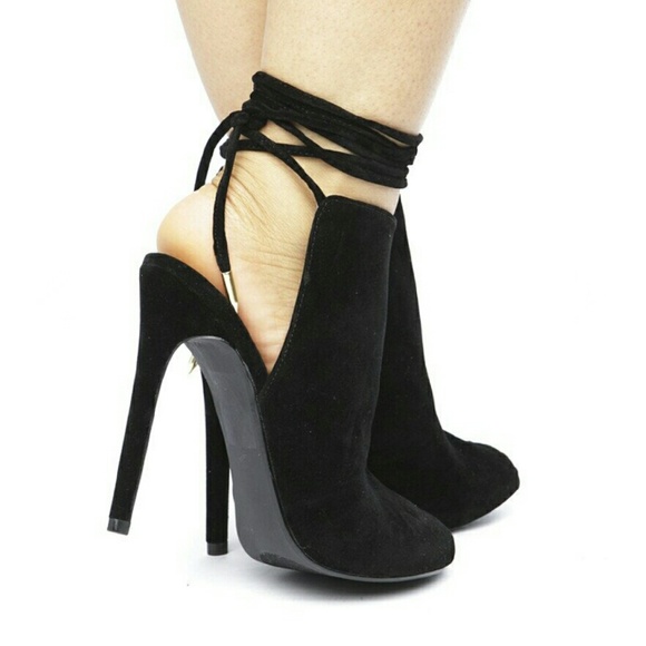 Size 11 Ankle Tie Up Black Heels 🔥👠 - Picture 2 of 3