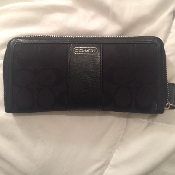 Coach wallet