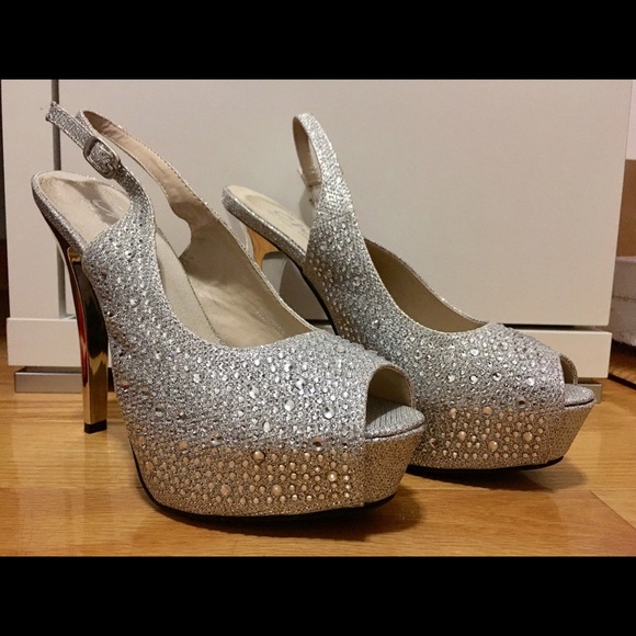 Chic by Lady Couture Silver Studded Heels - Picture 4 of 4