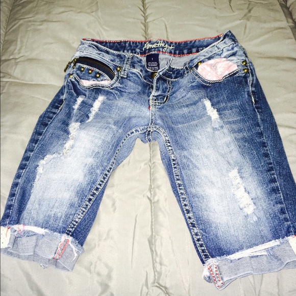 Amethyst capri jeans