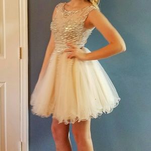 Short formal prom or reception dress  worn 1 time