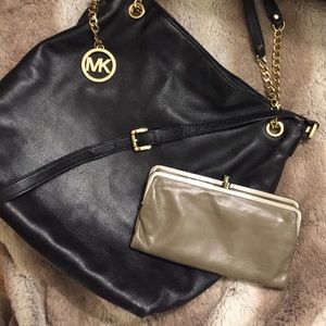 Hobo Lauren Wallet - Olive