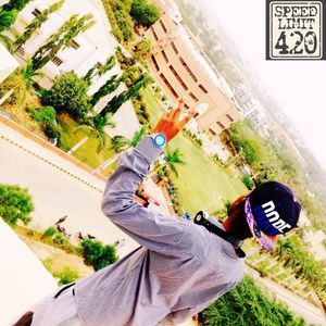 Meet your Posher, KhÄlîd