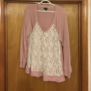Torrid pink and lace shirt