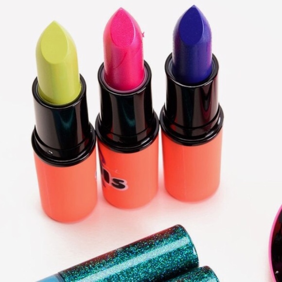 MAC Limited Edition "💄