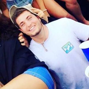 Meet your Posher, Zack
