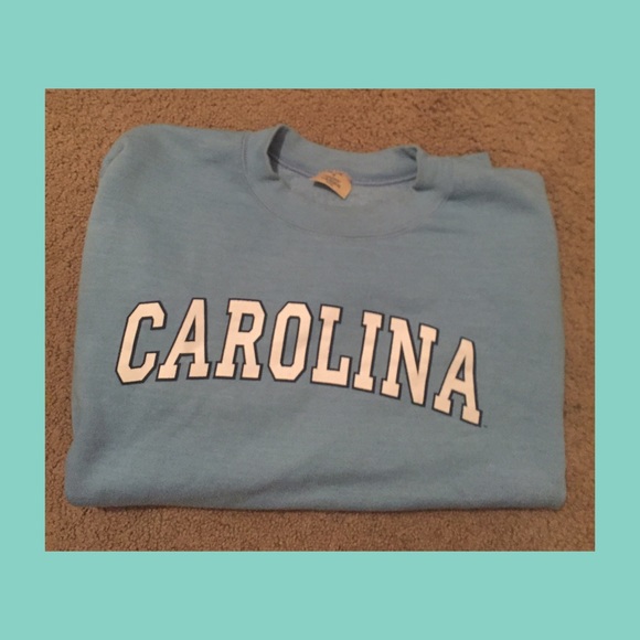 Medium UNC Crewneck