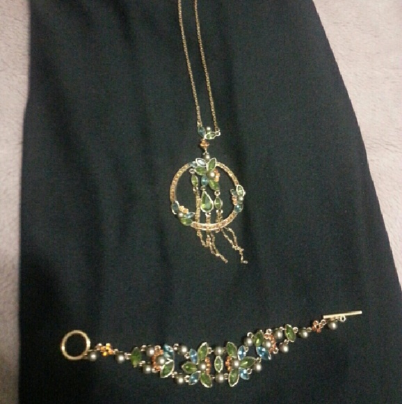 Necklace and bracelet