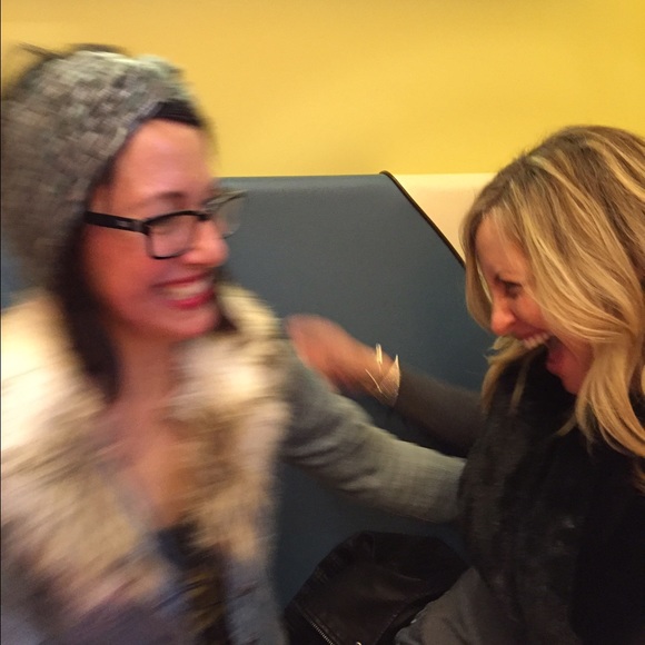 Meet your Posher! - Picture 3 of 5