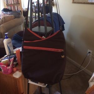 Baggallini Cross body purse