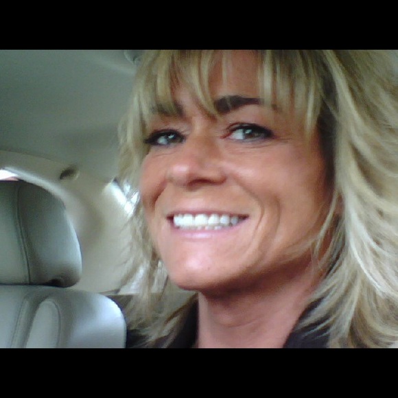 Meet your Posher, Sherry - Picture 1 of 1