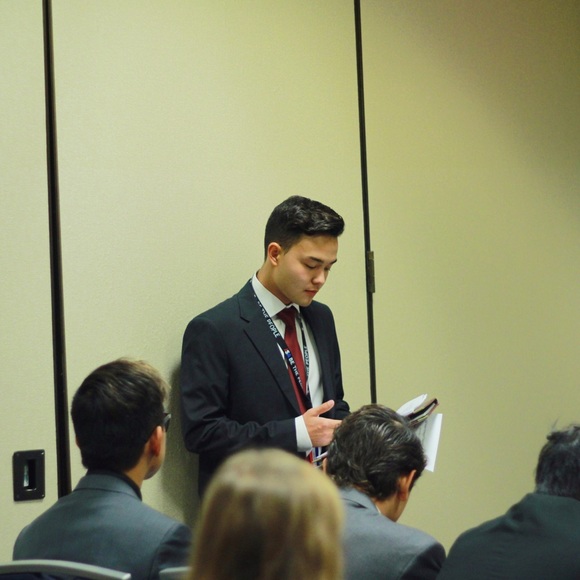 Meet your Posher, Eric