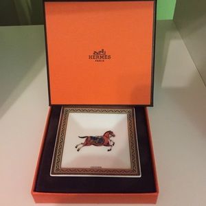 Hermes Cheval d'Orient porcelain small plate.