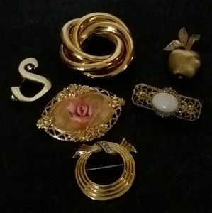 Jewelry Pins
