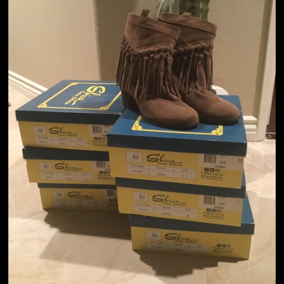 Sbicca suede sound booties in khaki NIB - Picture 4 of 4