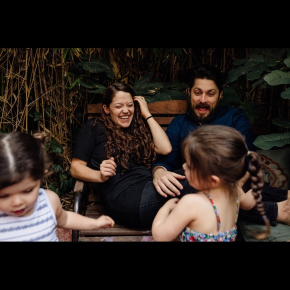 Meet your Posher, Melissa - Picture 2 of 3