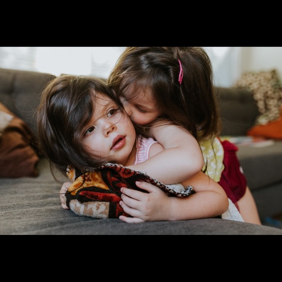 Meet your Posher, Melissa - Picture 3 of 3