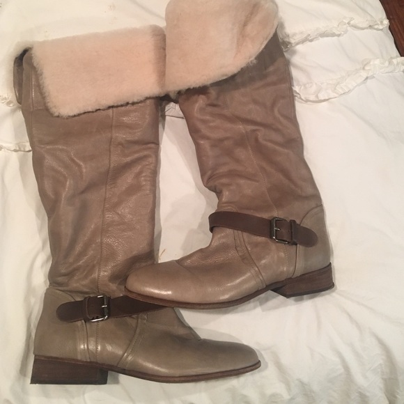 Worn once warm boots